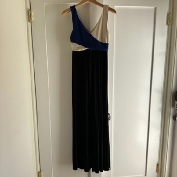 Maeve Colorblock Elysian Maxi Dress - Picture 3 of 10
